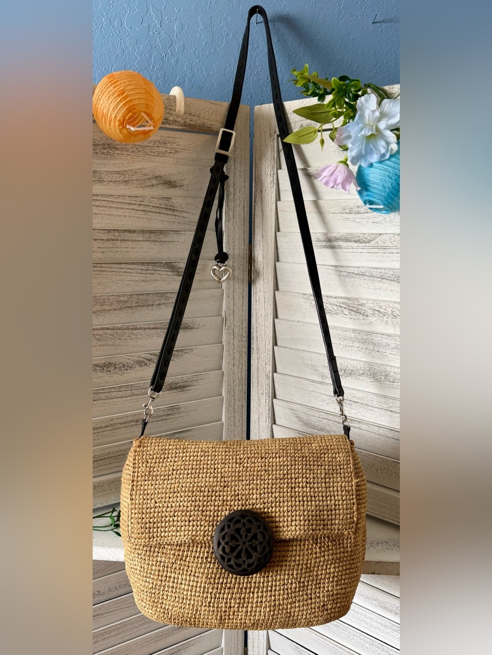 90’s Brighton Raffia w/Charm Crossbody Purse Handmade Madagascar Straw Boho Bag